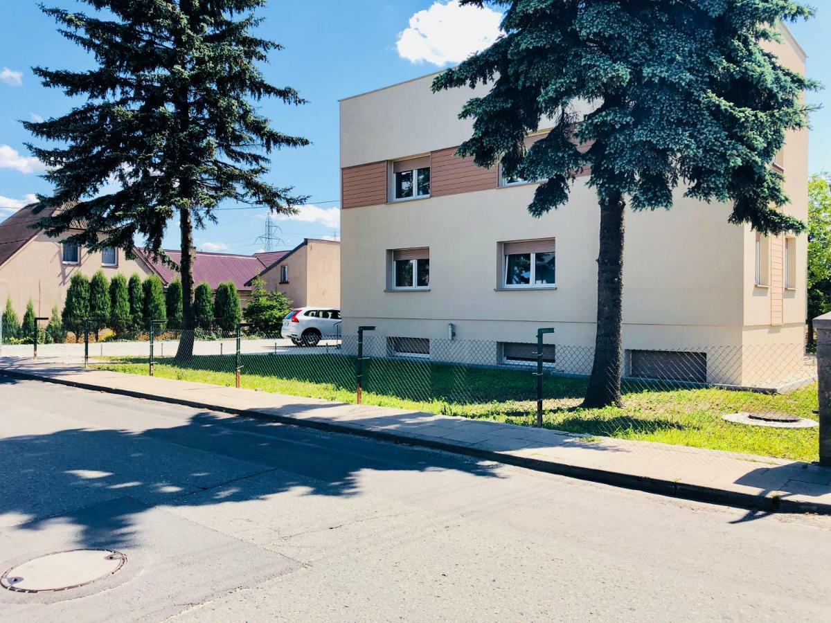 Design Apartments Ostrów Wielkopolski Exterior foto
